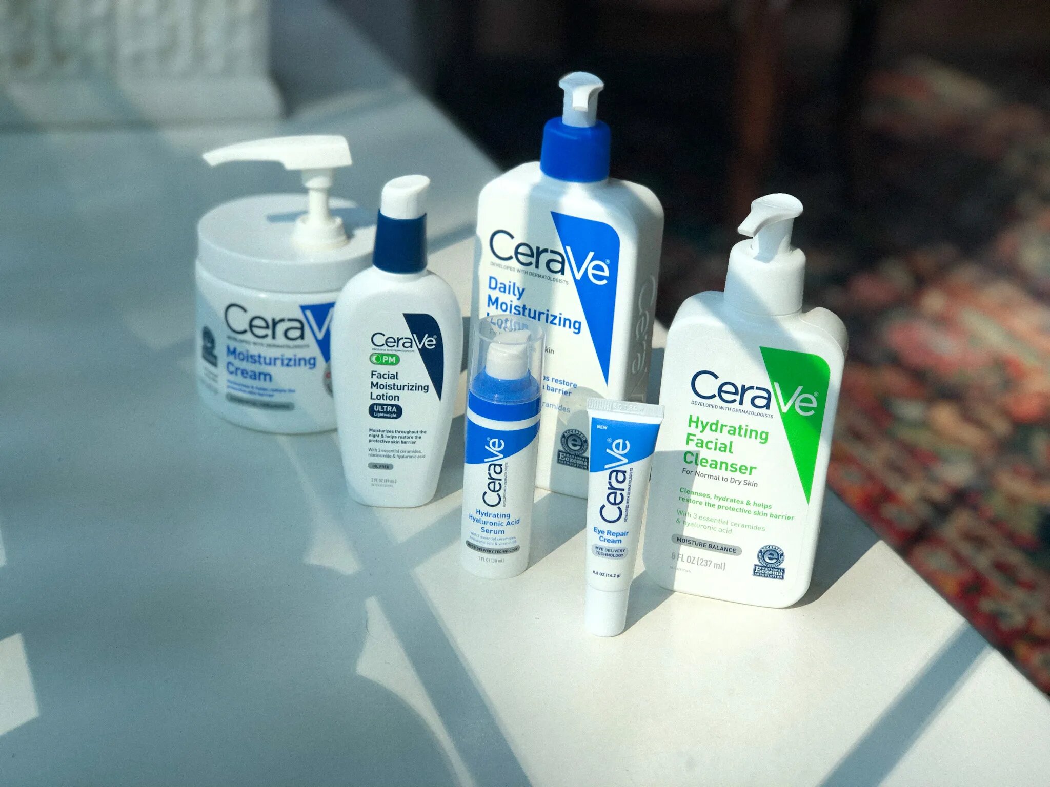 Find CeraVe Products In Pakistan To Enhance The Glowy Skin