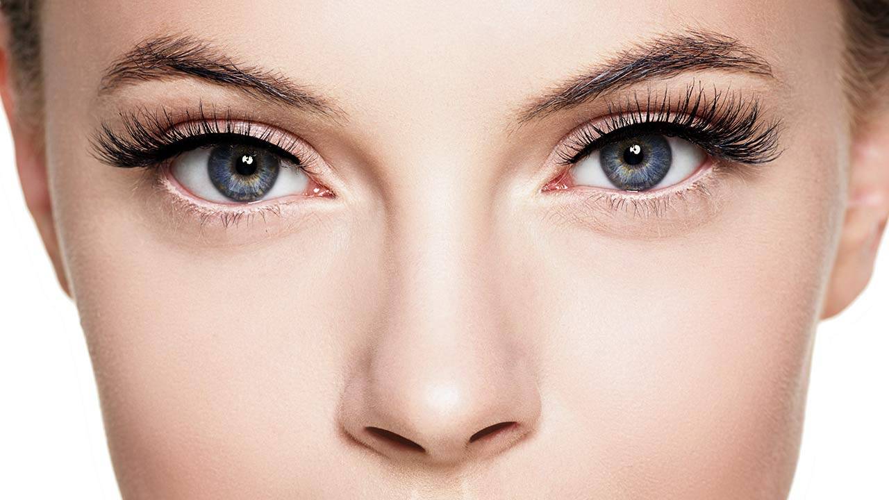 Glamour Redefined: Face Makeup Techniques For A Stunning Look