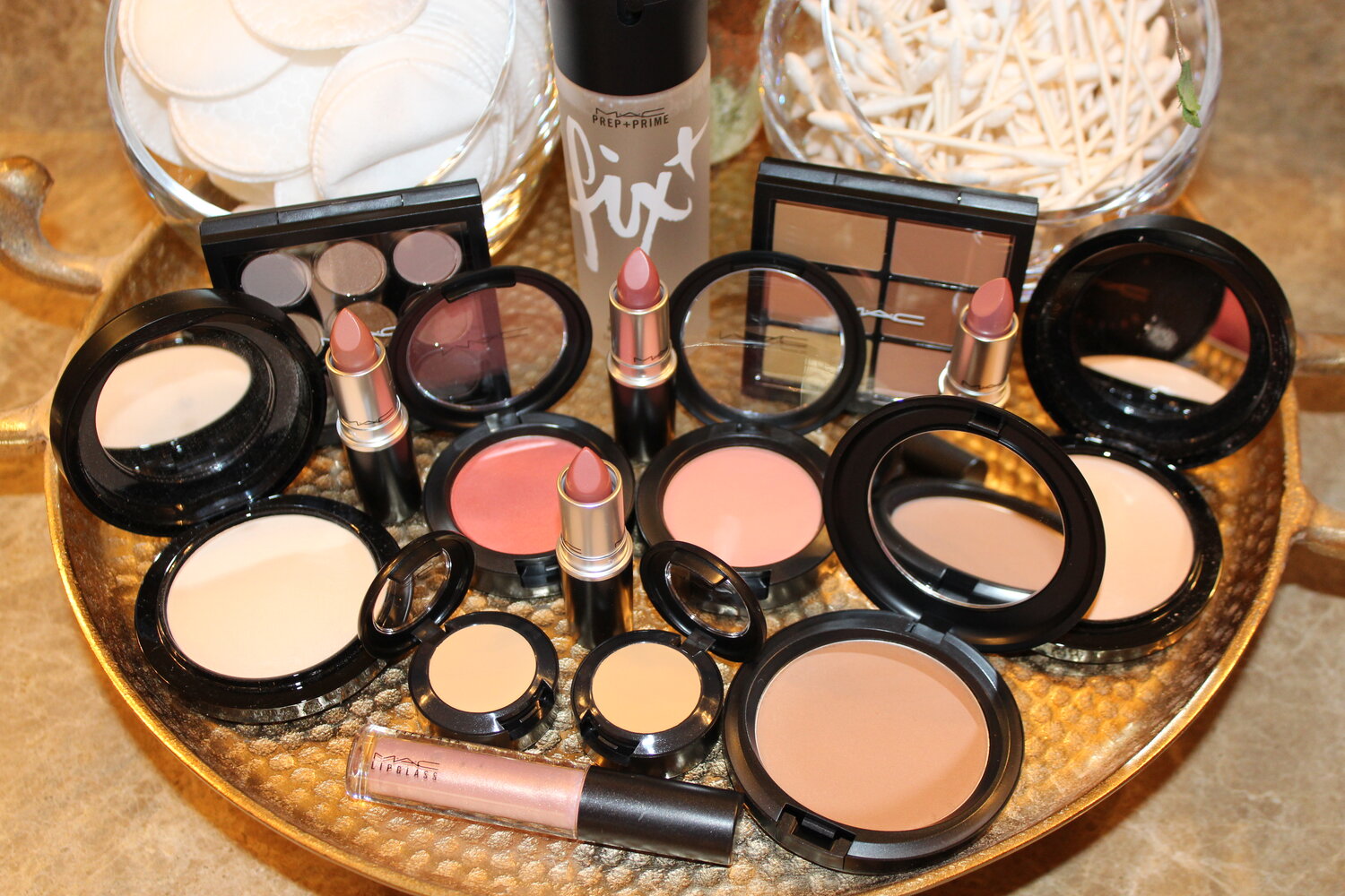 The Beauty Of MAC Cosmetics in Pakistan - An Ultimate Guide